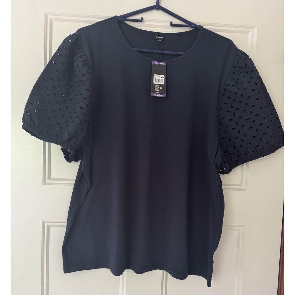 Express Women's Top Lot Of 2 Shirts Navy Blue Eyelet Short Sleeves White NWT 2xl